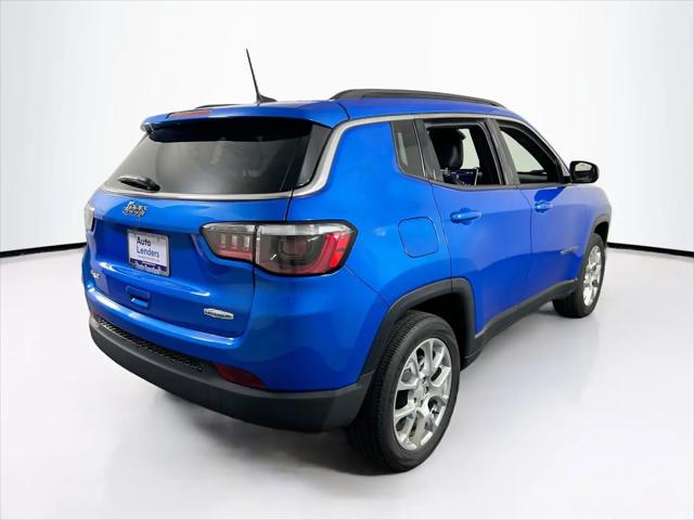 2023 Jeep Compass Latitude Lux FWD
