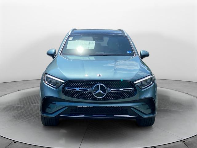2026 Mercedes-Benz GLC Unknown