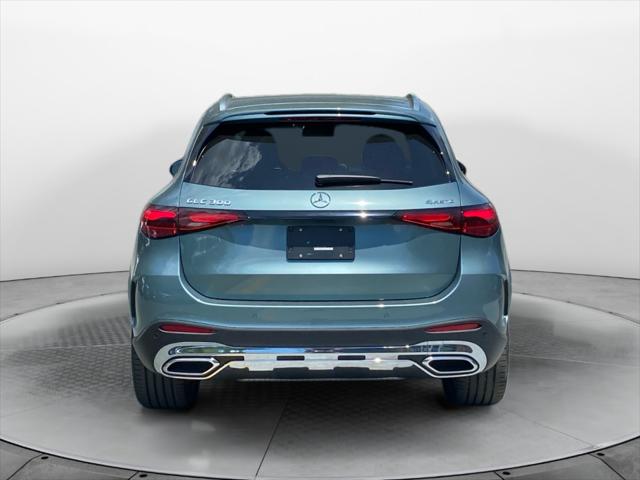 2026 Mercedes-Benz GLC Unknown