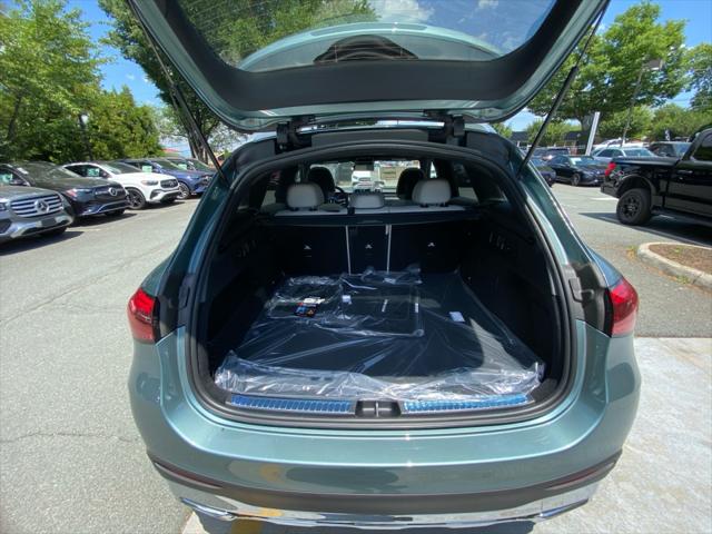 2026 Mercedes-Benz GLC Unknown