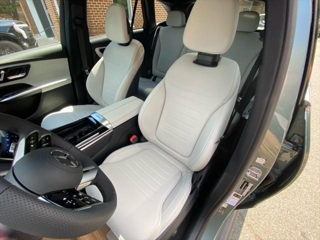 2026 Mercedes-Benz GLC Unknown
