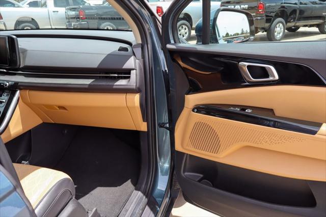 2024 Kia Carnival MPV EX