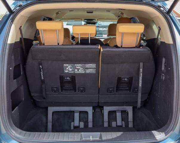 2024 Kia Carnival MPV EX