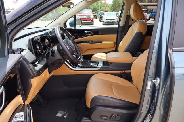 2024 Kia Carnival MPV EX