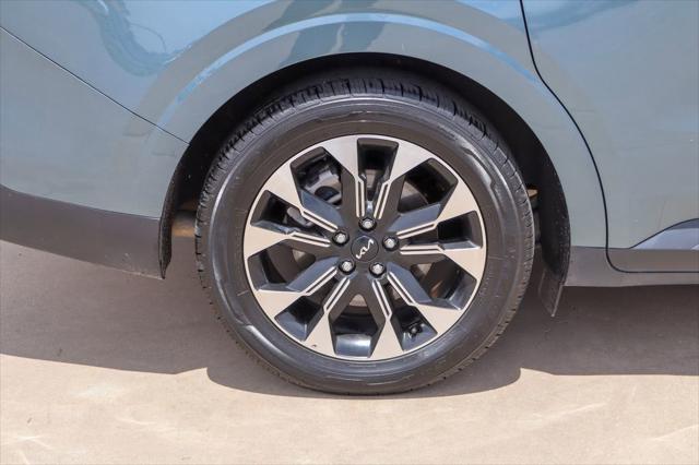 2024 Kia Carnival MPV EX