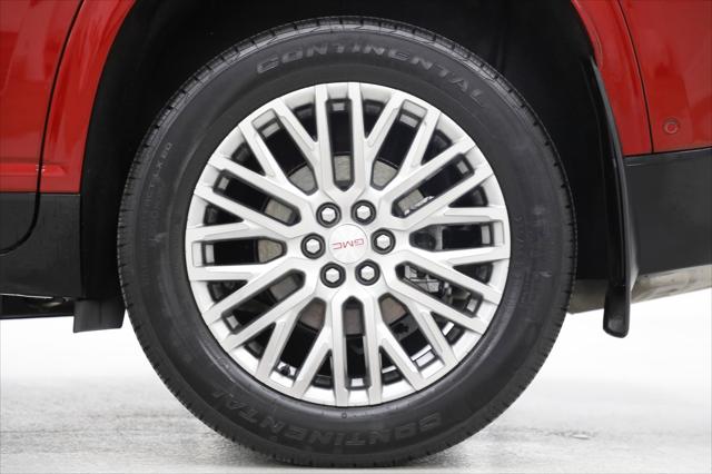 2026 GMC Acadia Denali AWD
