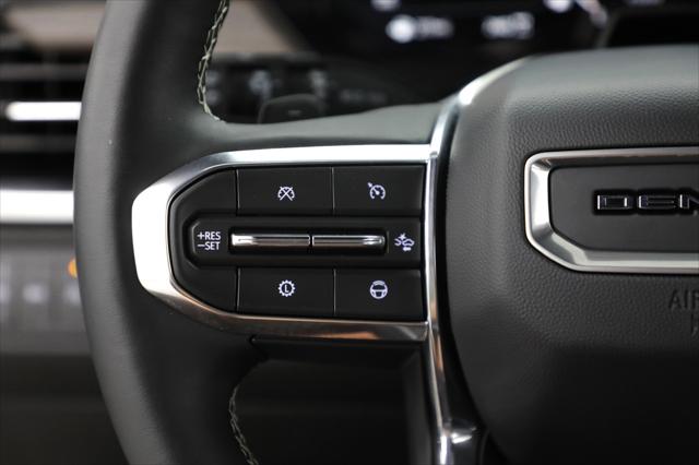 2026 GMC Acadia Denali AWD