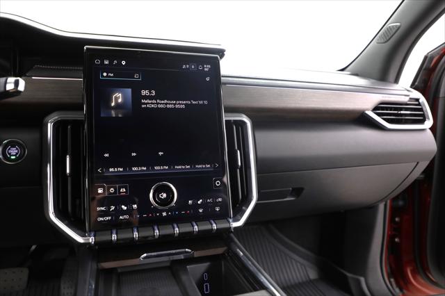 2026 GMC Acadia Denali AWD
