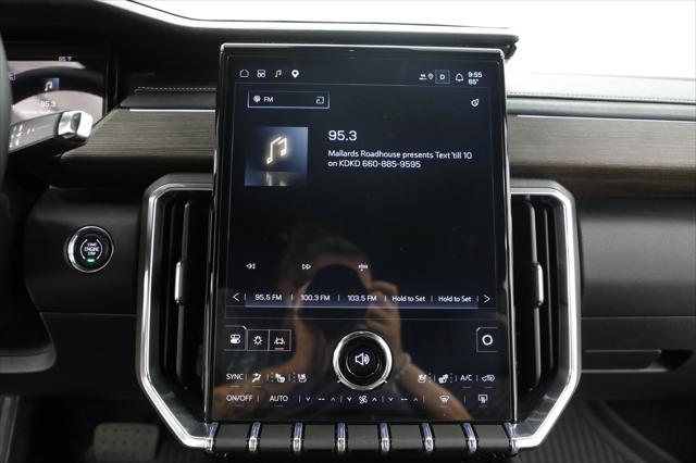 2026 GMC Acadia Denali AWD