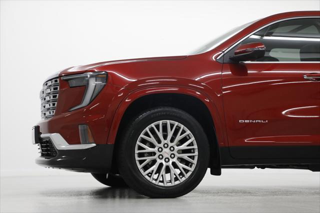 2026 GMC Acadia Denali AWD