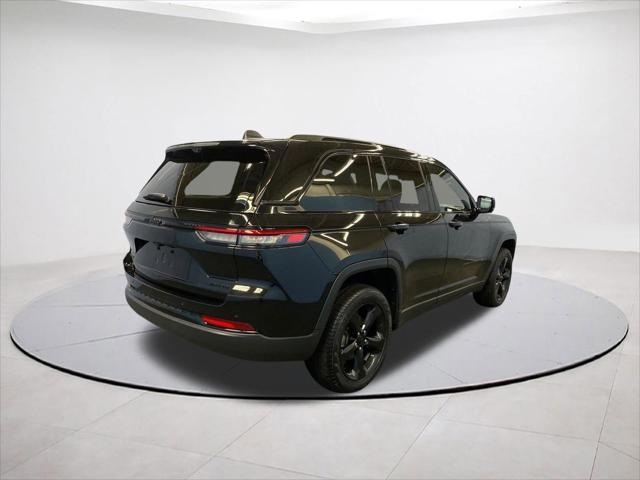2025 Jeep Grand Cherokee Limited 4x4