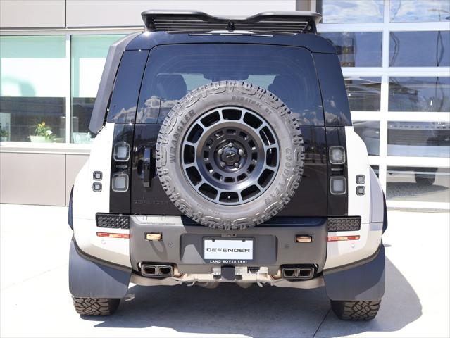 2026 Land Rover Defender P635 OCTA