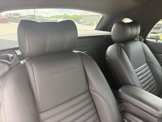 2002 Ford Thunderbird Base