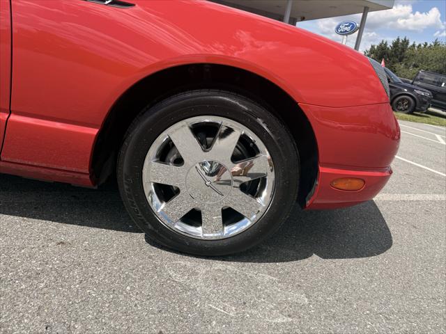 2002 Ford Thunderbird Base