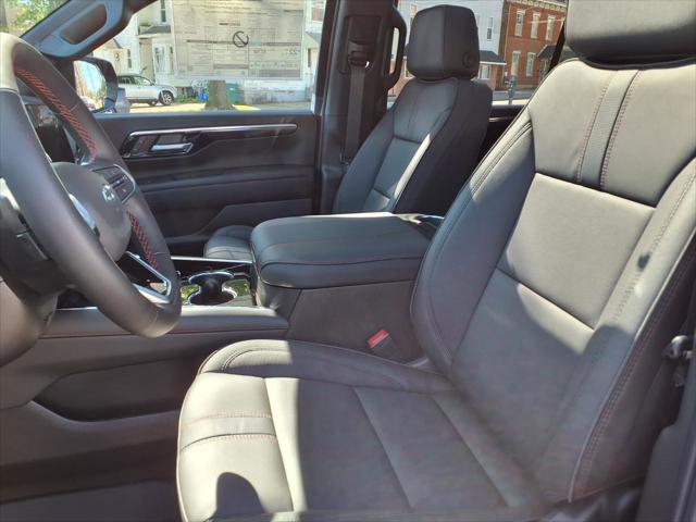 2026 Chevrolet Suburban RST, 4WD