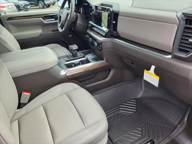 2026 Chevrolet Silverado 1500 4WD Crew Cab Short Bed RST