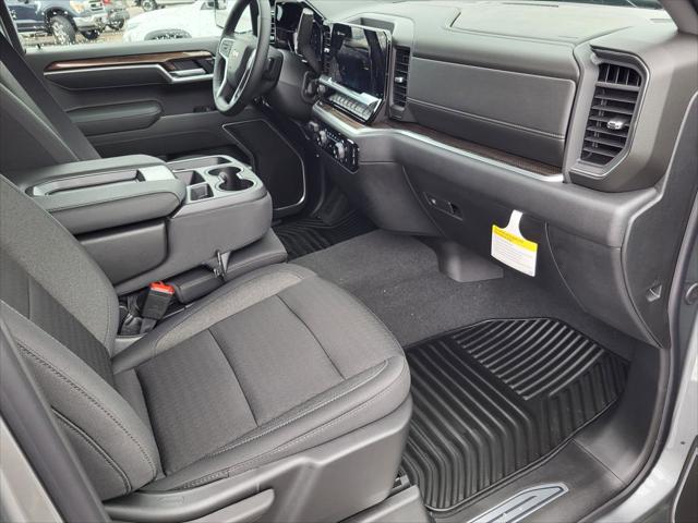 2026 Chevrolet Silverado 1500 2WD Crew Cab Short Bed LT
