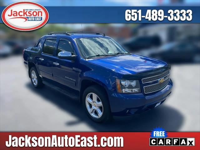 2013 Chevrolet Avalanche LT for sale in Maplewood, MN