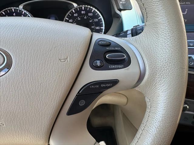 2013 INFINITI JX35 AWD 4dr