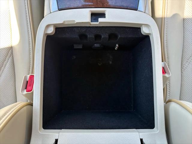 2013 INFINITI JX35 AWD 4dr