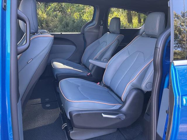 2027 Chrysler Pacifica Pinnacle