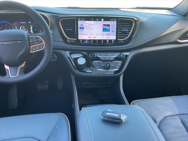 2027 Chrysler Pacifica Pinnacle