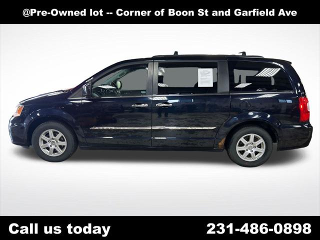 2011 Chrysler Town & Country Touring