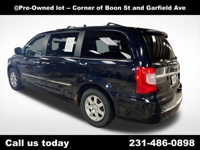 2011 Chrysler Town & Country Touring