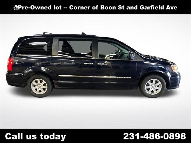 2011 Chrysler Town & Country Touring