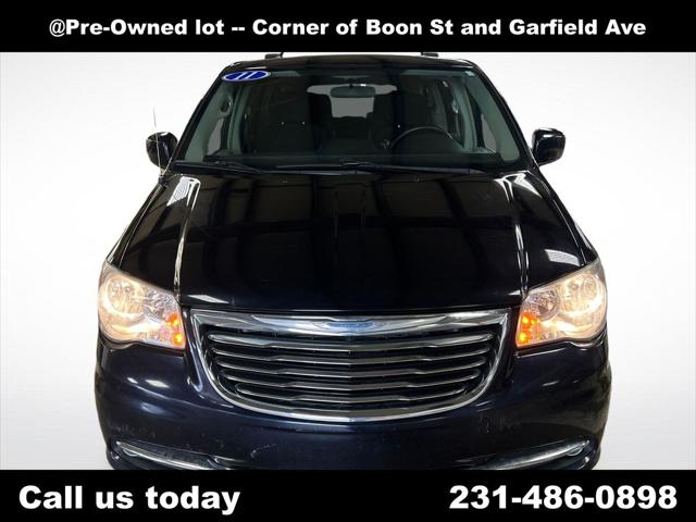 2011 Chrysler Town & Country Touring