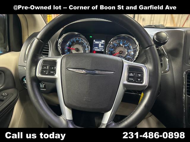 2011 Chrysler Town & Country Touring