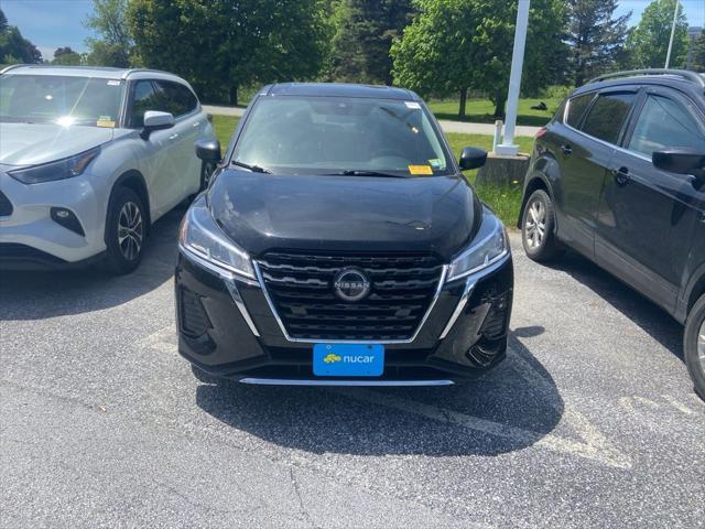 2022 Nissan Kicks S Xtronic CVT