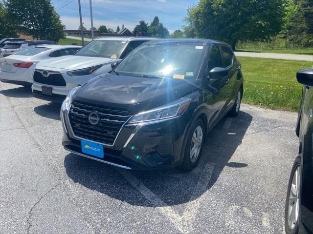 2022 Nissan Kicks S Xtronic CVT