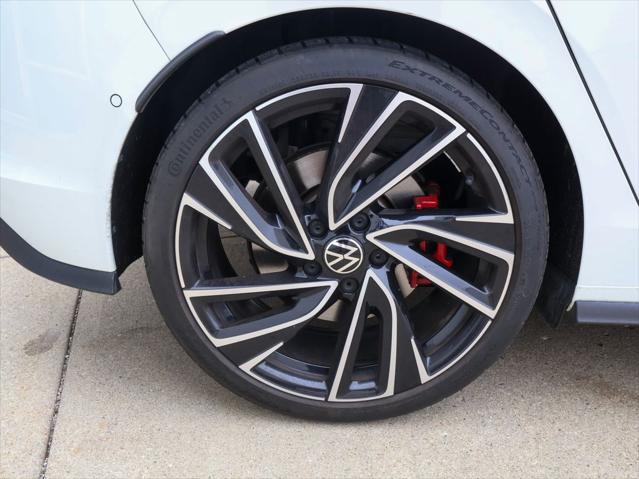 2024 Volkswagen Golf GTI 2.0T Autobahn