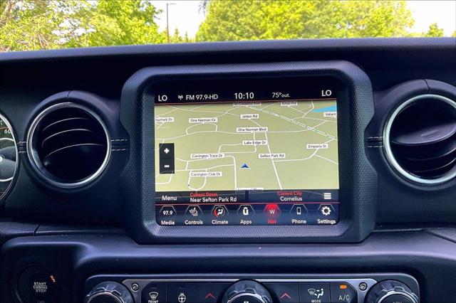 2022 Jeep Wrangler Unlimited Sahara 4x4