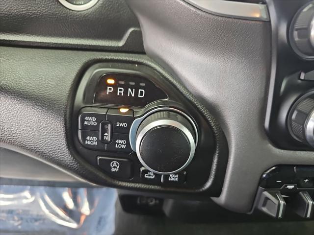 2023 Ram 1500 Big Horn Crew Cab 4x4 5'7" Box