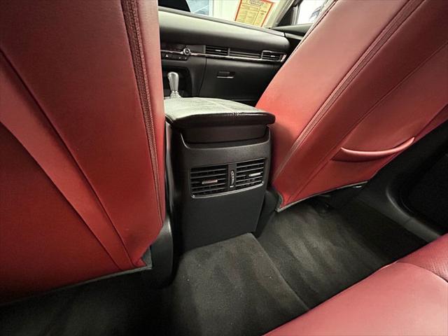 2024 Mazda CX-30 2.5 S Carbon Edition