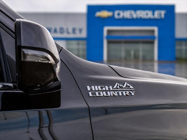 2026 Chevrolet Suburban High Country, 4WD