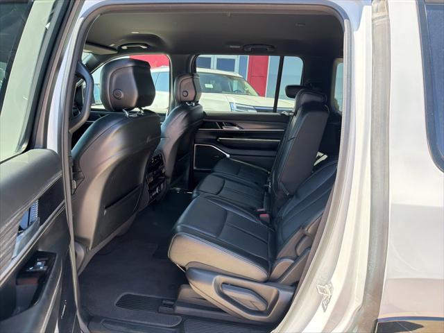 2024 Jeep Wagoneer Series II 4x2