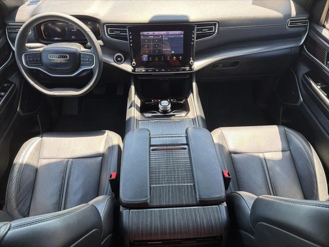 2024 Jeep Wagoneer Series II 4x2