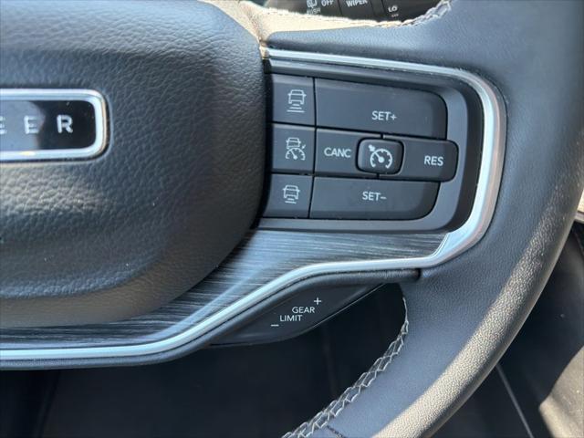 2024 Jeep Wagoneer Series II 4x2