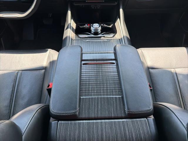 2024 Jeep Wagoneer Series II 4x2