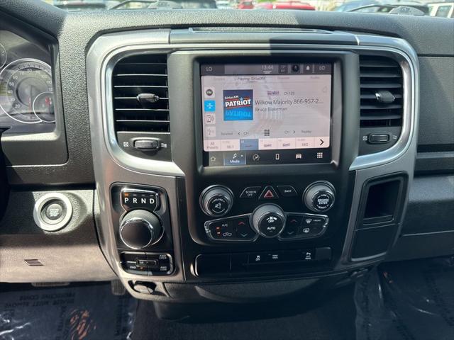 2024 Ram 1500 Classic Warlock Quad Cab 4x4 6'4" Box