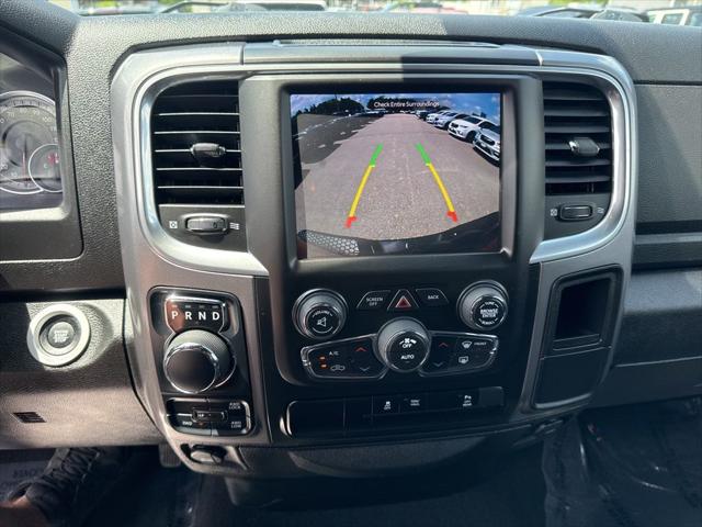 2024 Ram 1500 Classic Warlock Quad Cab 4x4 6'4" Box