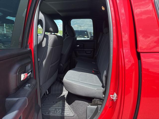 2024 Ram 1500 Classic Warlock Quad Cab 4x4 6'4" Box