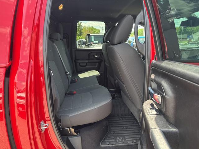 2024 Ram 1500 Classic Warlock Quad Cab 4x4 6'4" Box