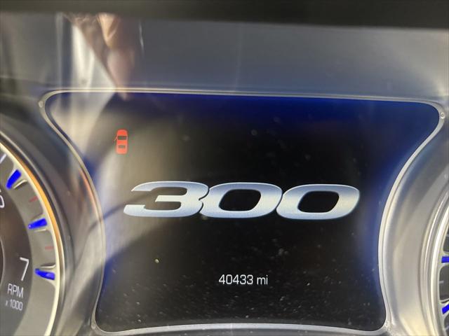 2020 Chrysler 300 Touring