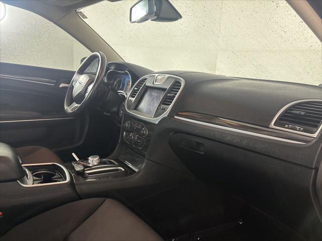 2020 Chrysler 300 Touring