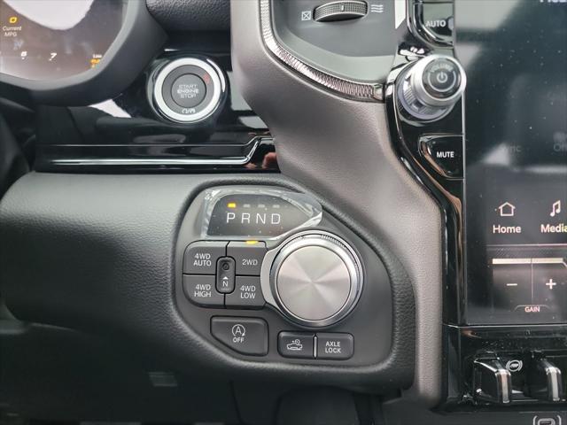 2026 Ram 1500 Rebel Crew Cab 4x4 5'7" Box