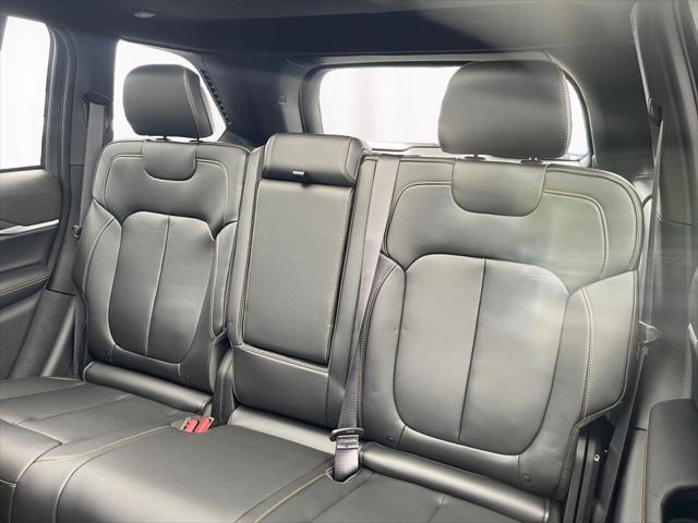 2026 Jeep Grand Cherokee 85th Anniversary Edition